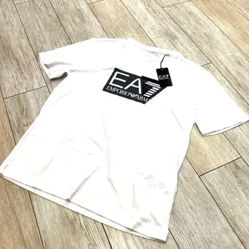 엠포리오 아르마니 반팔 EA7 셔츠