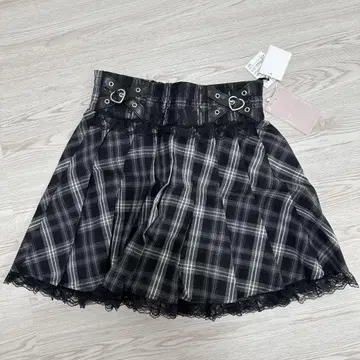 [ 새상품 ] majoretty 마조렛티 블랙 체크 프릴 스커트 L