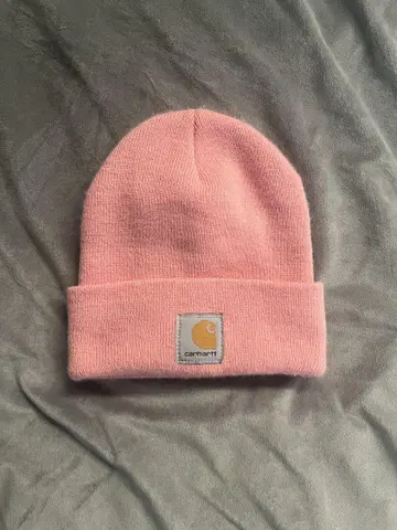Carhartt 핑크 비니