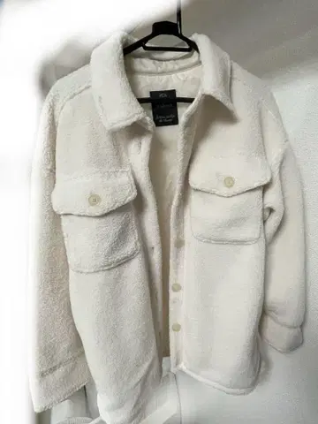 w closet 코트