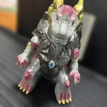 울트라 괴수 가디 [택 포함 새상품]