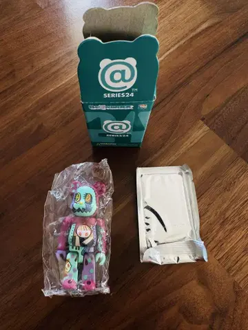 BE@RBRICK 시리즈 24 극단 이누카레 시크릿