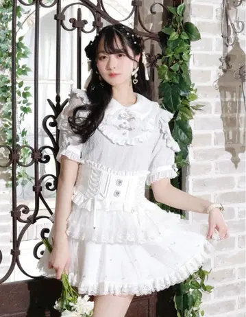 노에미 아가씨 더블 리본 펄 숄더 티셔츠