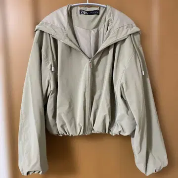 ZARA 후드 부착 라이트 그린 자켓 M 새상품급