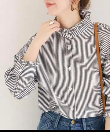 베이직 스톡 스탠드 프릴 블라우스 블랙