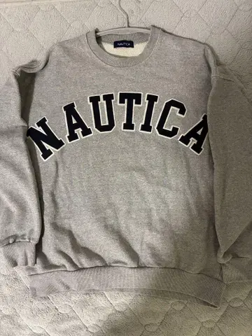 NAUTICA 칼리지 로고 맨투맨
