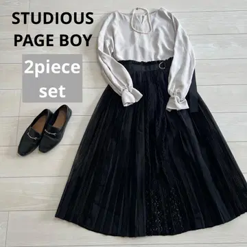 코디 제안 STUDIOUS 그레이 블라우스 PAGE BOY 이소재 스커트