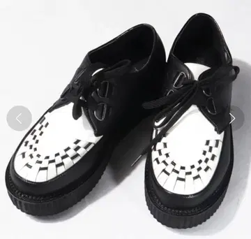 LoveHunter (러브헌터) 통굽 러버 솔 (블랙 화이트)