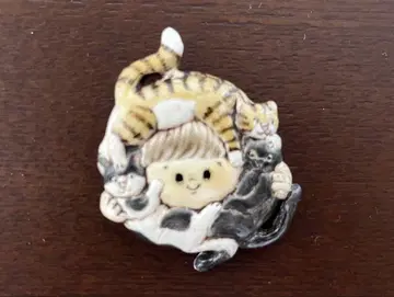 우에노 에미 고양이 투성이 고양이 고양이 고양이 브로치