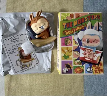 THE MONSTERS Wacky Mart LABUBU 피규어