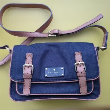kate spade 네이비 데님 소재 숄더백