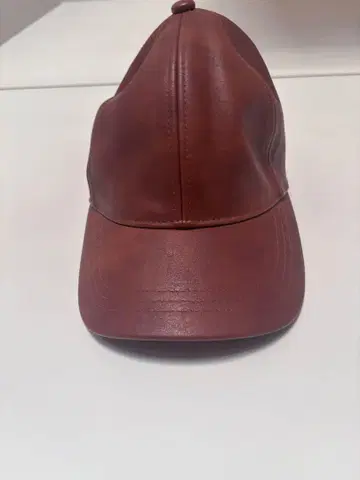브라운 가죽 캡