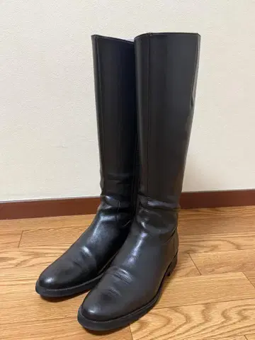 블랙 롱 부츠 사이드 지퍼 부착