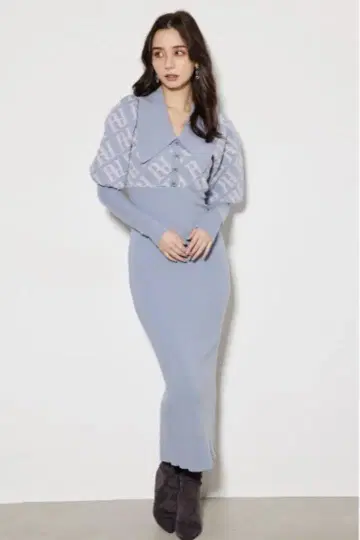 새상품급 rienda R 로고 타이트 니트 원피스