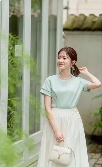 메종 에쉘 패널 라인 리브 풀오버 민트