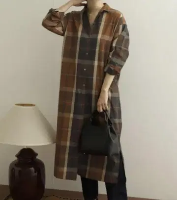 어반 리서치 도어즈 체크 셔츠 원피스