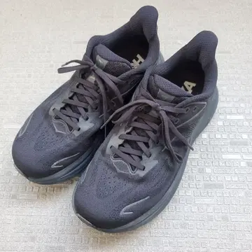 HOKA CLIFTON10 WIDE
