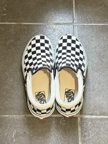 VANS 체커 슬립온