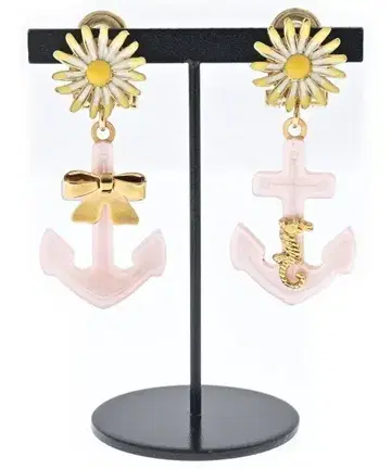 Miu Miu 귀걸이 귀찌 여성용