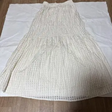 w closet 아이보리 롱 스커트