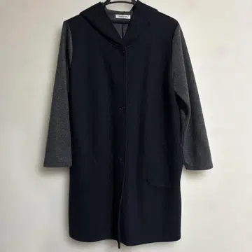 후드 부착 코트
