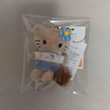 LOWRYSFARM 키티 토이 키링 갸루 블루 me%