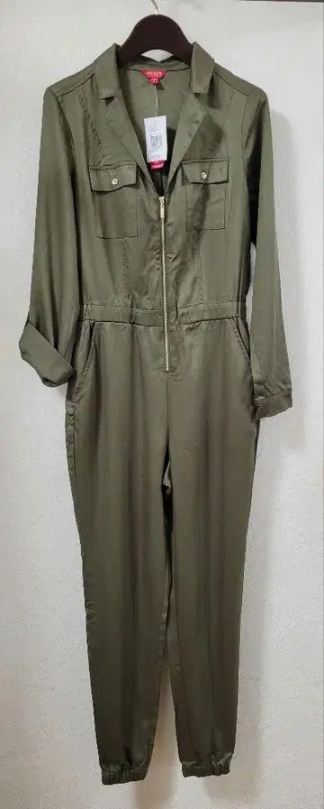 GUESS 점프수트