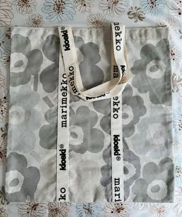 marimekko CARRIER MIDI 토트백