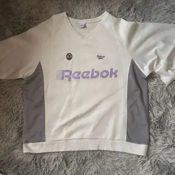JEANASiS Reebok 콜라보 맨투맨