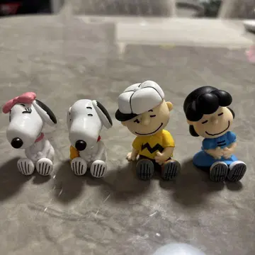 PEANUTS2 스누피 어깨 쿵 Fig. 전4종