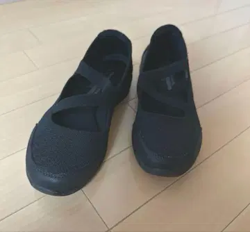 SKECHERS 스케쳐스 스니커즈 메리 제인 스트랩 블랙