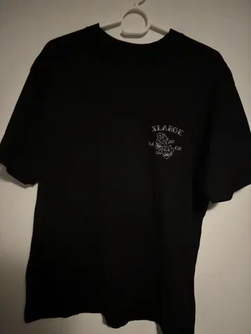 XLARGE 블랙 T셔츠