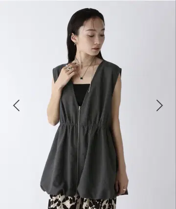 새상품 완판!! 드로스트 벌룬 베스트 지나시스 JEANASIS