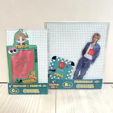 코무돗토 복권 2 아크릴 스탠드 & 트레이딩 카드 케이스 유타