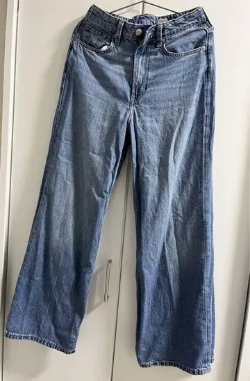 H&M 와이드 레귤러핏 울트라 하이웨스트 데님