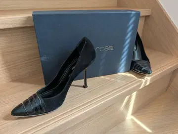 세르지오 로시 블랙 하이힐