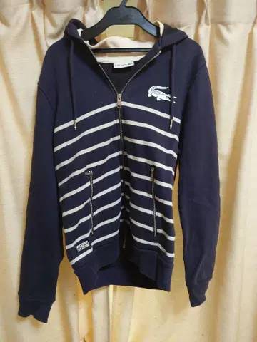 LACOSTE 네이비 스트라이프 후드티