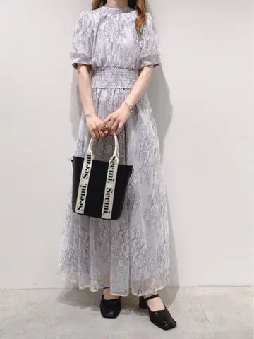 NICE CLAUP 백리본 원피스