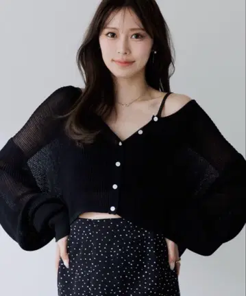 SENEE 크롭 시어 가디건 블랙 세니 senee