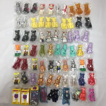 BE@RBRICK 베어브릭 시리즈 묶음 판매