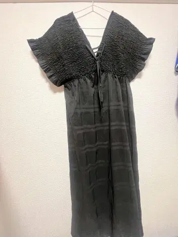 블랙 셔링 원피스