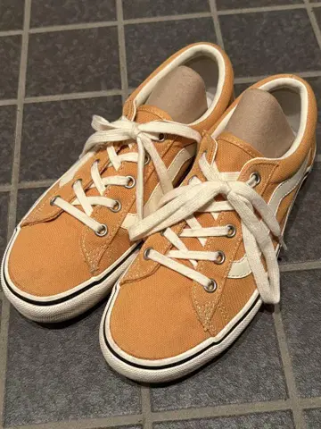 VANS 오렌지 캔버스 스니커즈