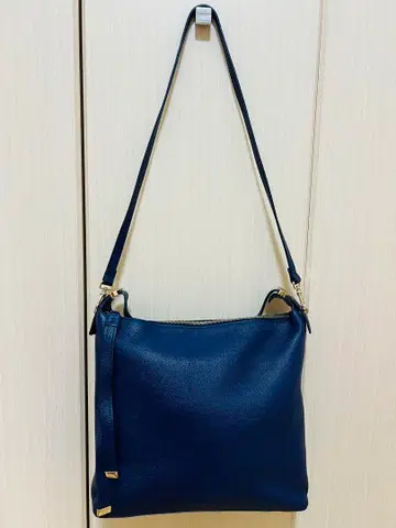 FURLA 네이비 가죽 숄더백