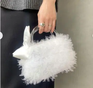 완판템 새상품급 Rabbit bag 핸드백 애니멀백