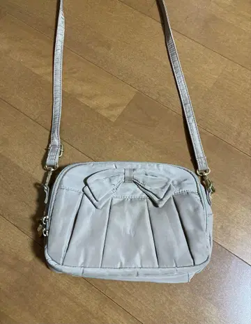 아오키 미사코 시마무라 콜라보 리본 숄더백
