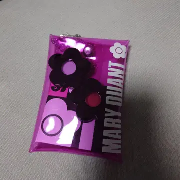 MARY QUANT 플라워 모티브 파우치 세트
