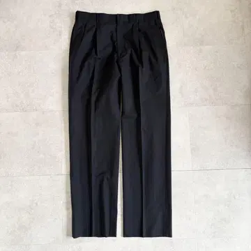 Aquascutum 블랙 스트라이프 슬랙스