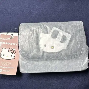 로리즈팜 헬로키티 퀼팅 카드 케이스 키 참
