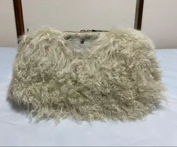 펠리코 퍼 클러치백 블랙/크림