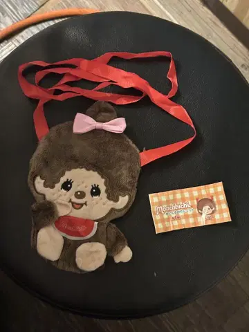 몽치치 가챠가챠 포켓 숄더 미니백